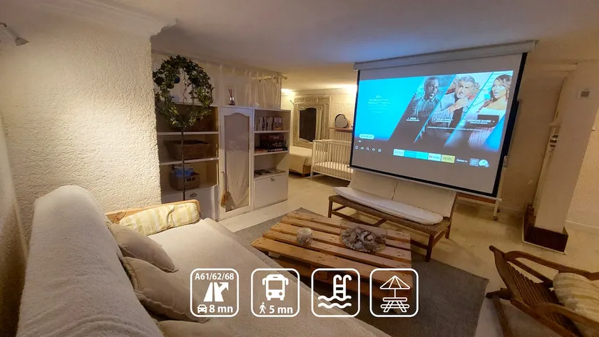 Cozy Loft with Cinema & Pool in L'Union - Image 1