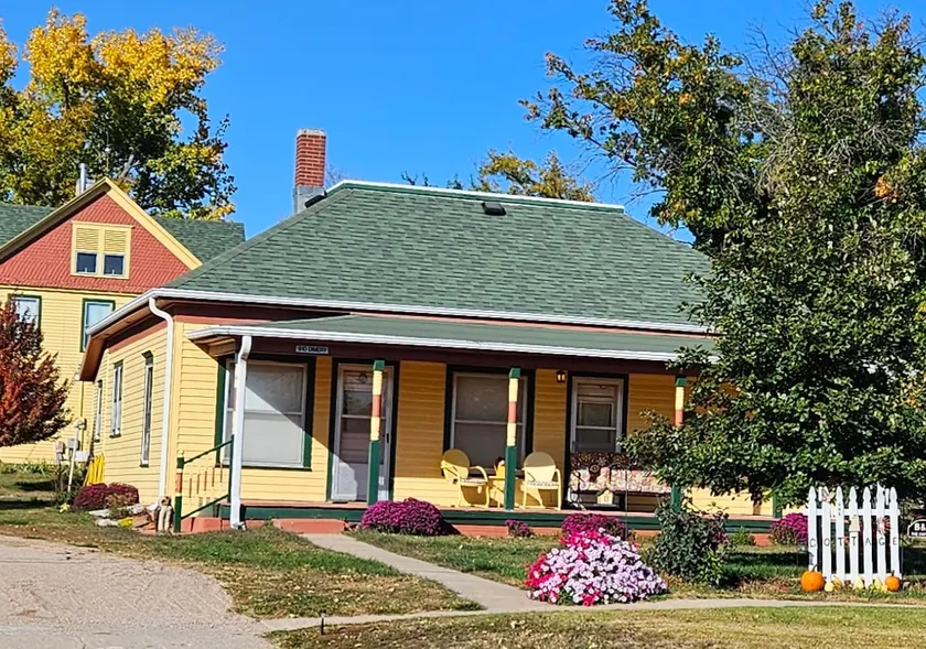 The Vintage Cottage at Our Place - Image 1