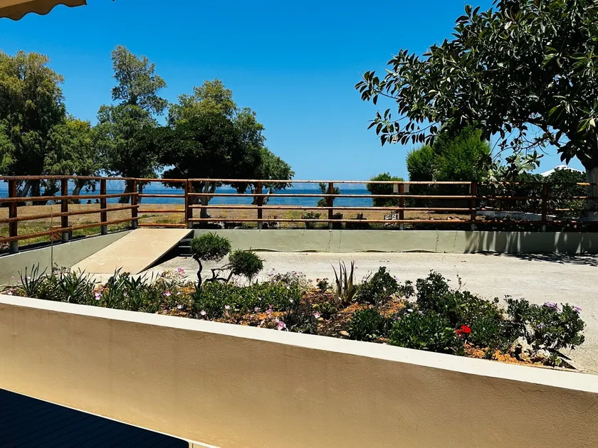 lifeguard beachfront - Luxury Flat, 30meters From Sea - Image 1