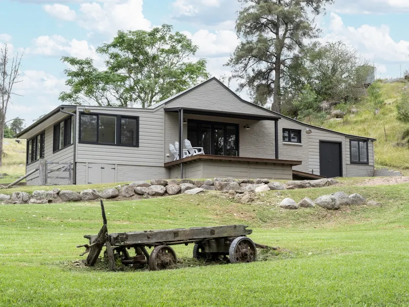 The River Cottage - Idyllic river side cottage - Image 1