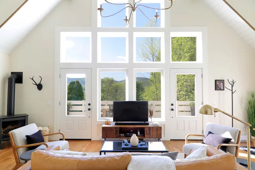 Roxbury private 3BR w/ fire-pit, sweeping Mt views- 5 wooded acres. Near Skiing! - Image 1