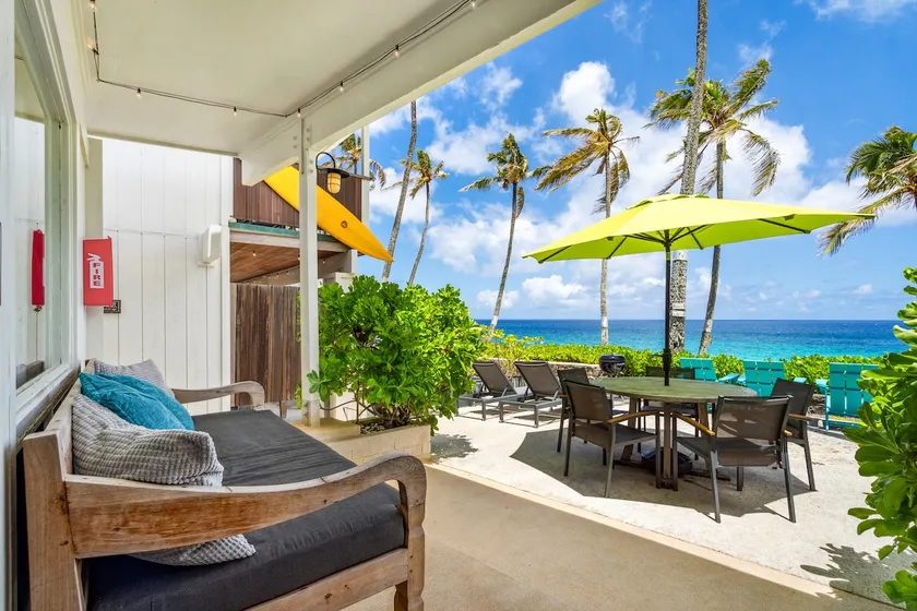 Gardenia @ Ke Iki Beach Bungalows~Yoga~Sauna, AC - Image 1