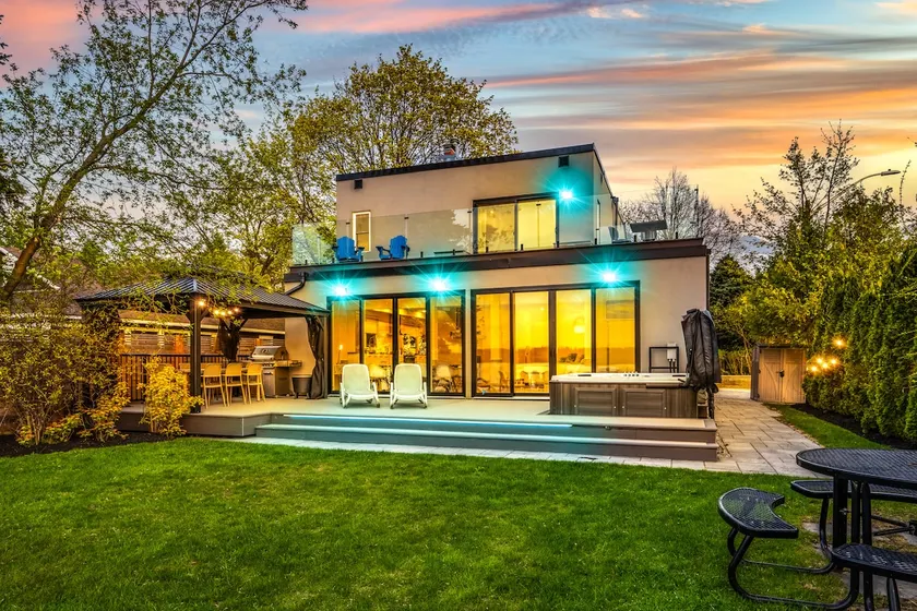 Waterfront home, city/sunset views & steps to beach, Sleeps 12 + new hot tub - Image 1