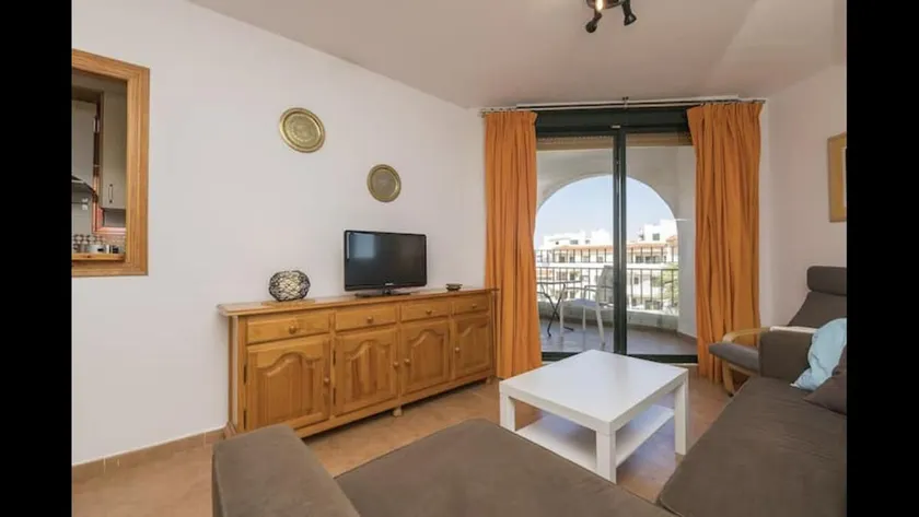 Duplex penthouse on the beachfront - Image 1