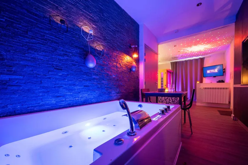 Suite pour les Amoureux_Val d'Europe Disney - Image 1