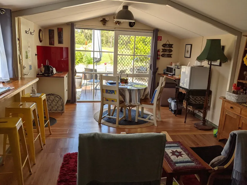Moira Carriagehouse - roam or relax! - Image 1