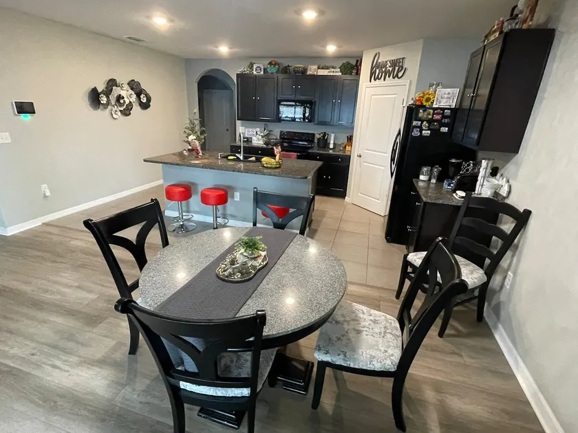 Entire home in new, centrally located community! - Image 1