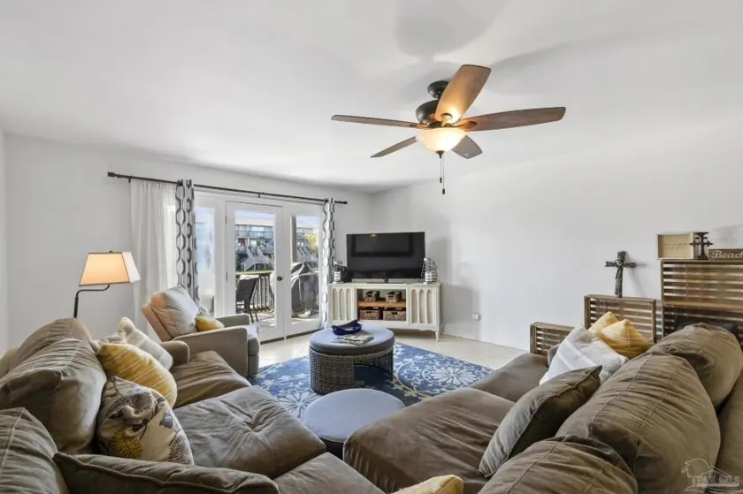 Pet Friendly - Pensacola Beach Villa - Image 1