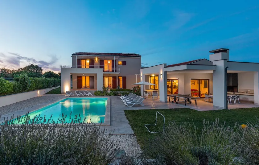 Villa Dora in Central Istria kids friendly with private pool and playground for 10 persons - Image 1
