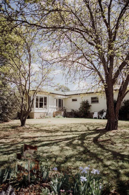 Immerse in country life | Ravenswood Farmhouse - Image 1