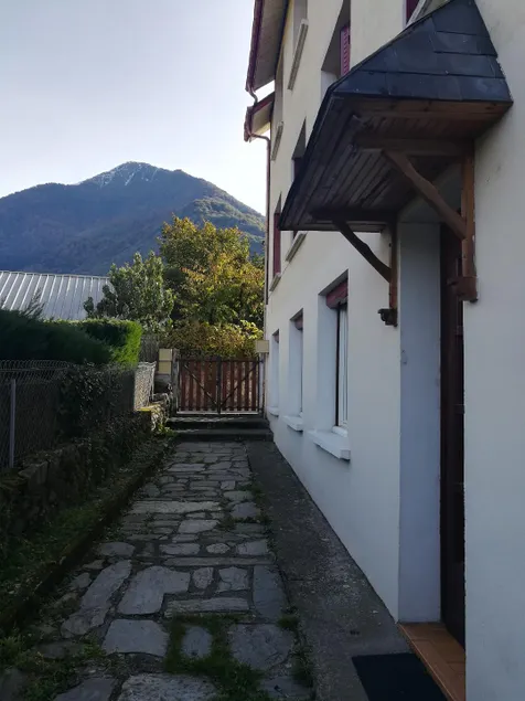 Spacious apartment for 5 people, very comfortable - Image 1