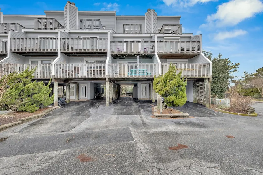 Captain Jack's Oceanfront Indian Harbor Villa - Image 1