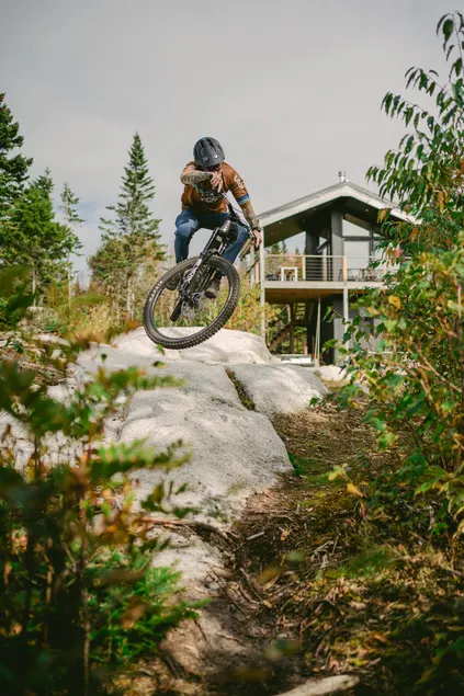 Nature chalet with access to snowmobile trails | near Quebec City - Image 1