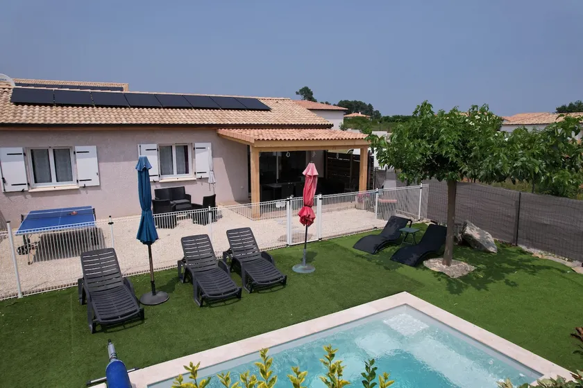 3-bedroom house, private heated swimming pool, air conditioning in Ardèche - Image 1