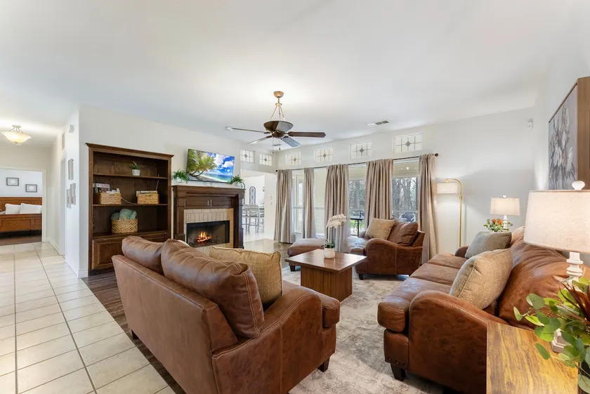 PrimRose Springs Rental Suites-10 guests - Image 1