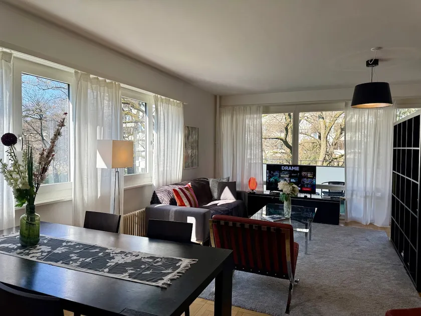 Lake & Old Town within walking distance • Large balcony - Image 1