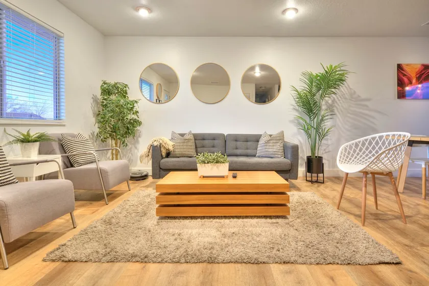Modern & open 3 bed by Horseshoe Bend, Antelope - Image 1