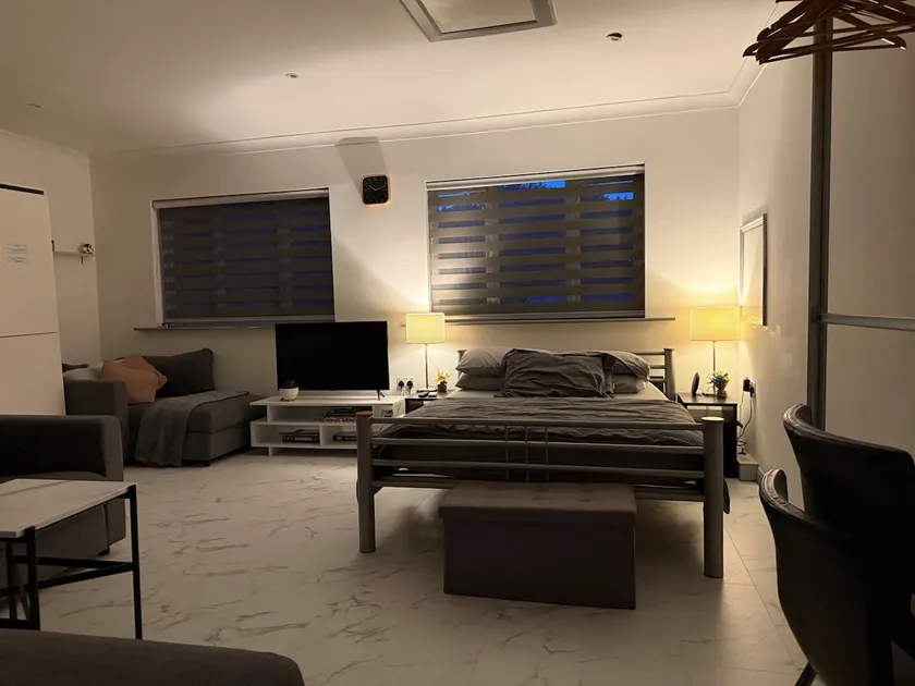 Spacious, Quiet & Pvt. Detached Studio Apt. - Image 1