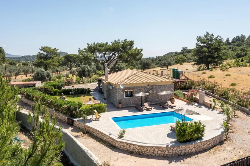 Villa in the Woods - Image 1