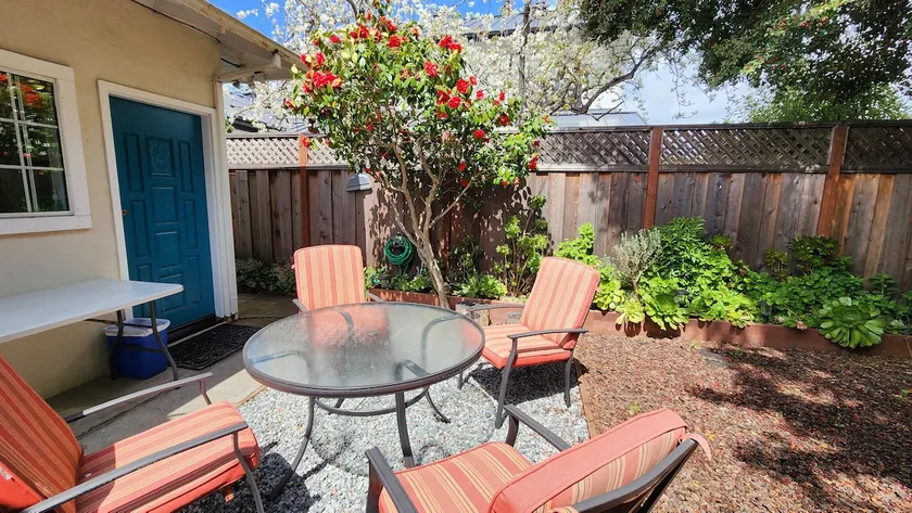 SANTA CRUZ/Seabright Upper Harbor Attached Studio - Image 1