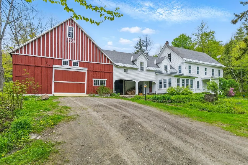 Spacious Riverfront Home 7 Minutes to Stratton! - Image 1