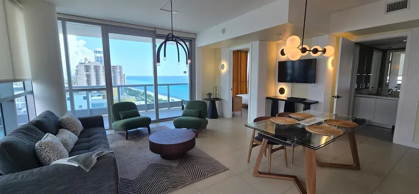 Executive Ocean Suite with Panorama View Patio New - Image 1