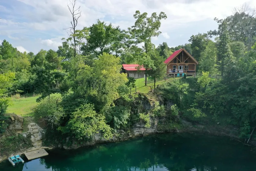 Little  House  On  The  Quarry - Image 1