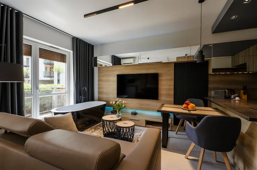 Studio apartment with Jacuzzi, OFF Piotrkowska - Image 1