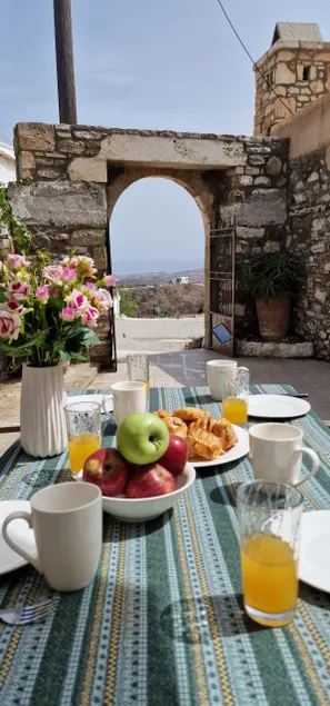 Yiannis Village house - Image 1