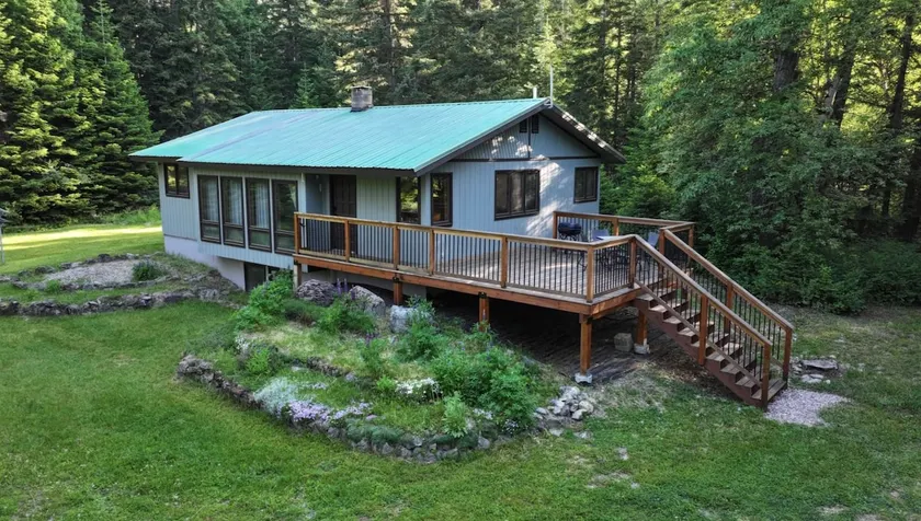 The Swan Lake Hideaway, a true Montana Experience ~ 1 Acre ~ Deer ~ Boat Parking - Image 1