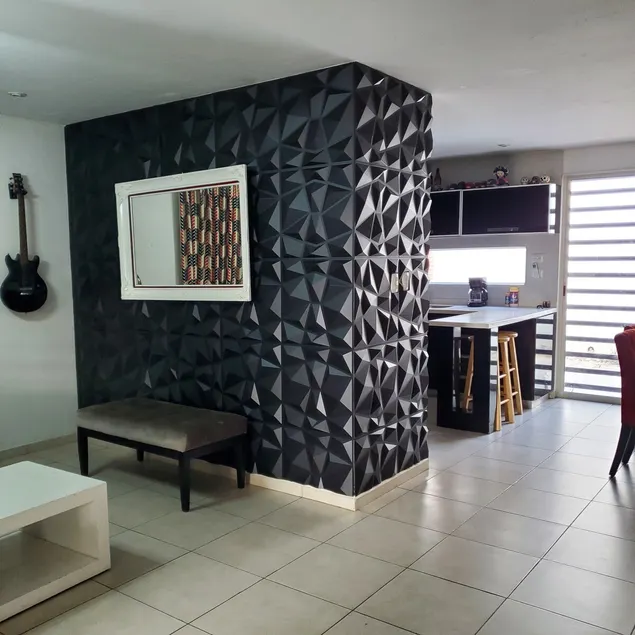 Fully equipped house west of the city - Image 1