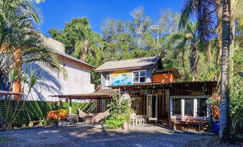 Mariscal Retreat with Fire Pit and Hammock - Image 1
