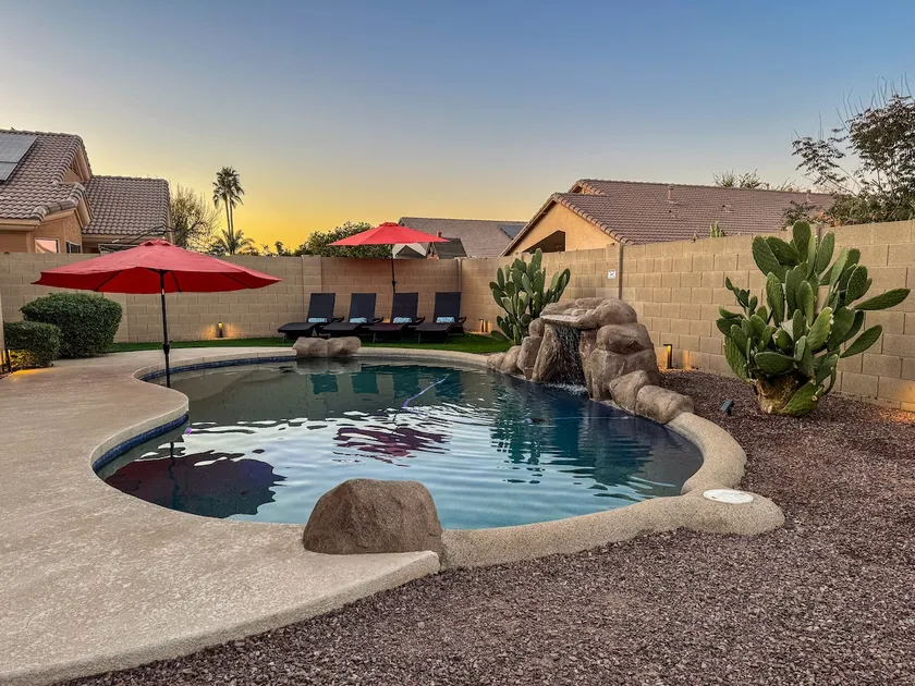 Families | Heated Pool | 5 min to Surprise Stadium - Image 1