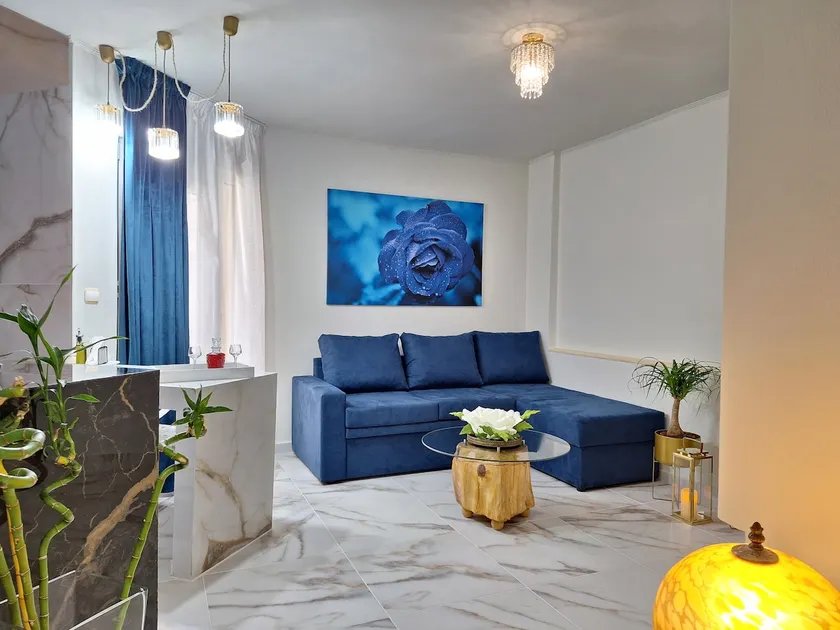 Modern Quiet Apartment in the Center of Rhodes - Image 1