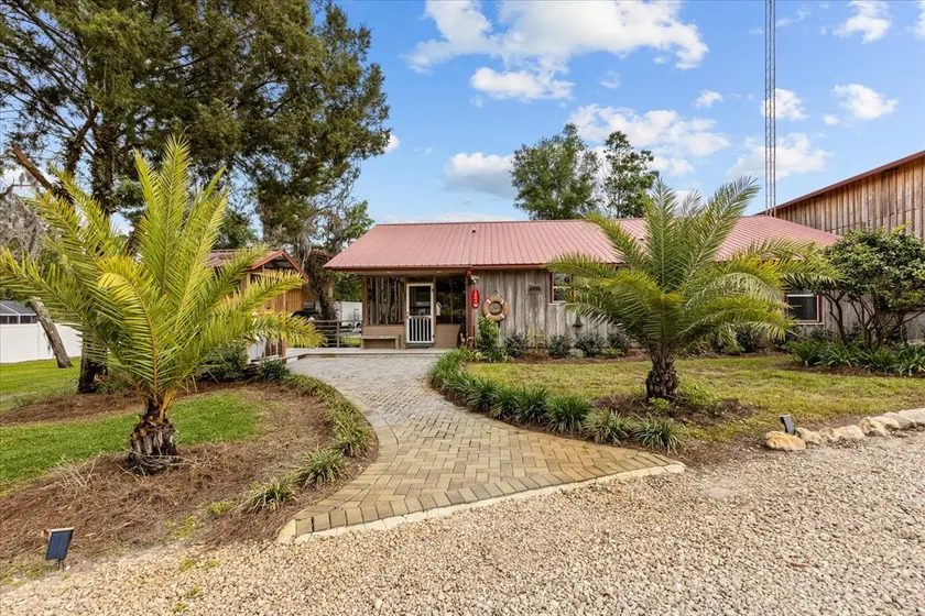 Cypress Crab Cottage in Steinhatchee!  1/1, boat parking, porch, kitchen, games - Image 1