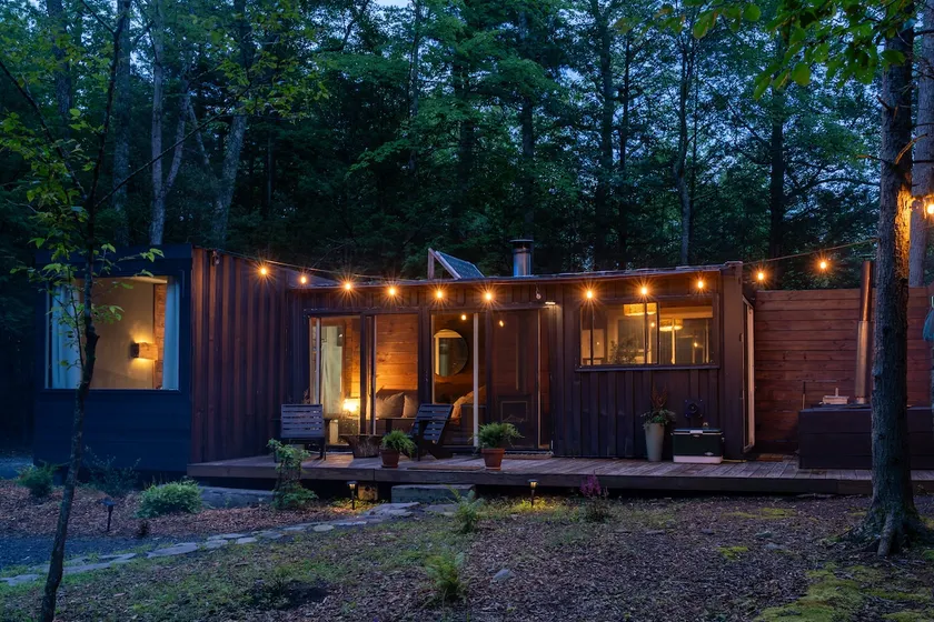 Container Cabin in the Catskills (Forest) - Image 1
