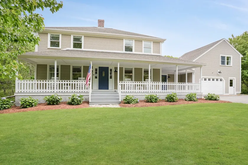 Classic Edgartown Stunner close to Town and Beach - Image 1