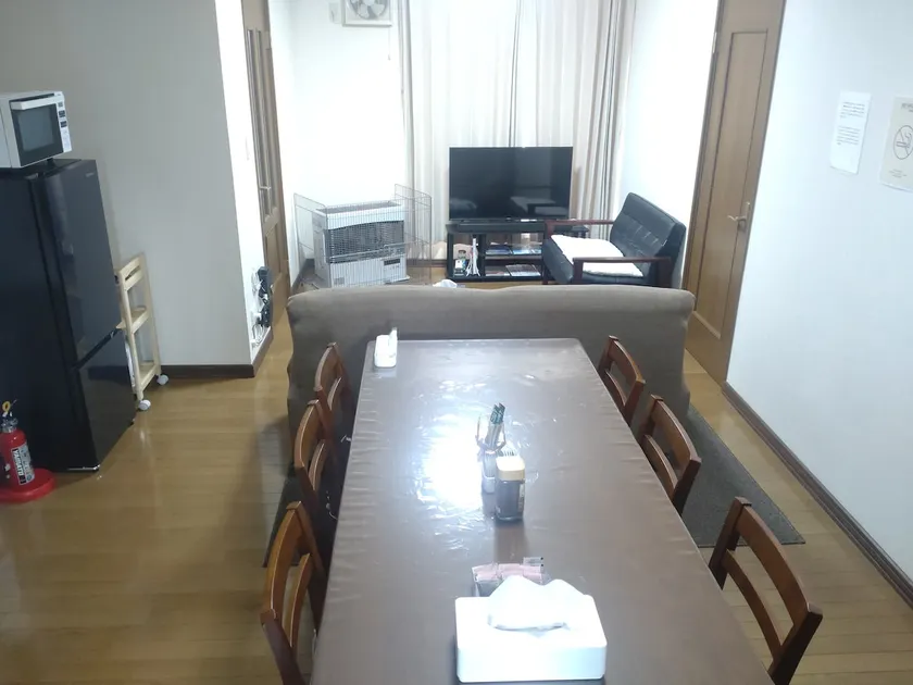 Yuuichi's apartment, 4-minute walk from Biei Station, second floor, Room C - Image 1