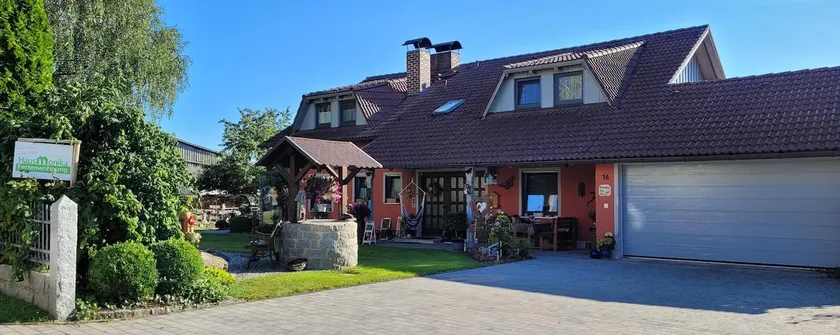 Apartment ”Haus Monika” (Rötz), apartment 1 (top floor) - Image 1
