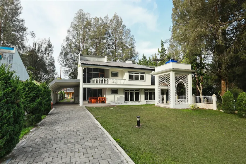 Spacious Villa Berastagi Beautiful A32 - Tebu Manis - Image 1
