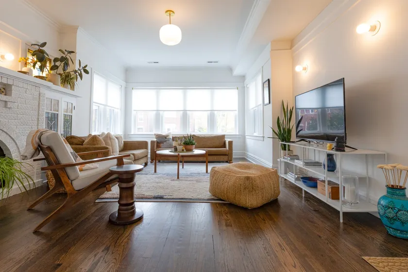 Designer Avondale 2BR w/Easy Parking - Image 1