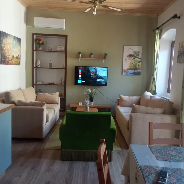 GS Home - Image 1
