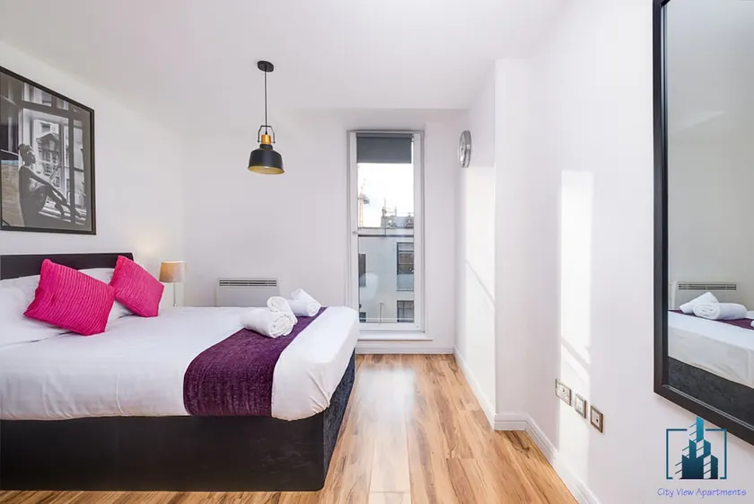 Modern 2 Bed Apartment - Smart TV - WIFI - Image 1