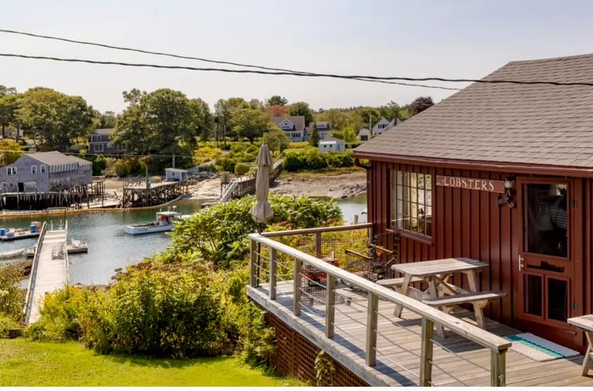 Waterfront Cabin on Maine Lobster Harbor - Image 1