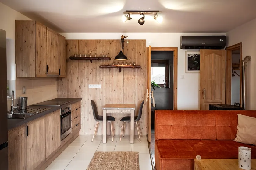 Dunakavics guest house with beach - Image 1