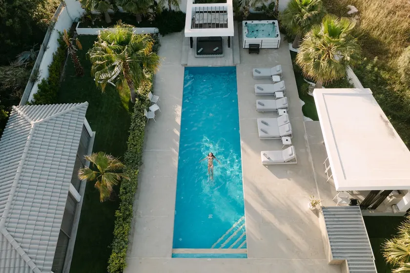 M Mansion - Image 1