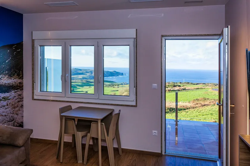 Apartment with a panoramic terrace overlooking the Atlantic - Image 1