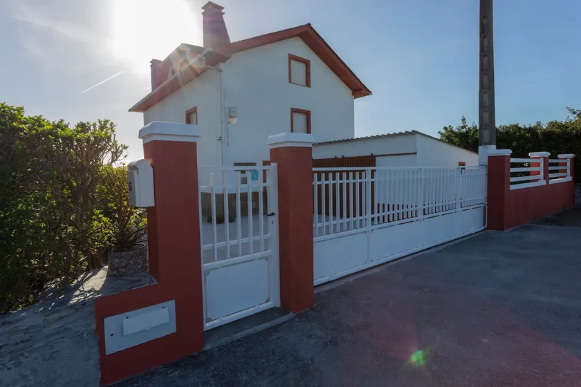 Vacation home near the lighthouse - Image 1