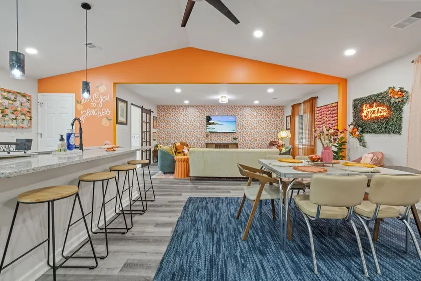 Peach House | Your Peachy Escape - Image 1