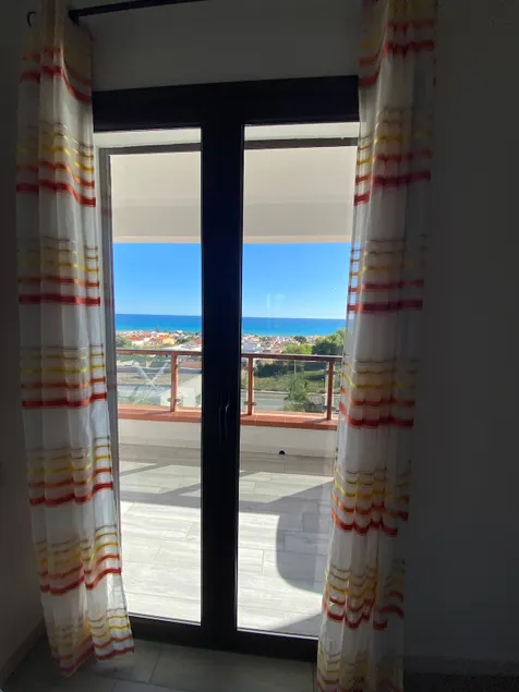 Nora's Flats - Three-room apartment with a sea view - Image 1
